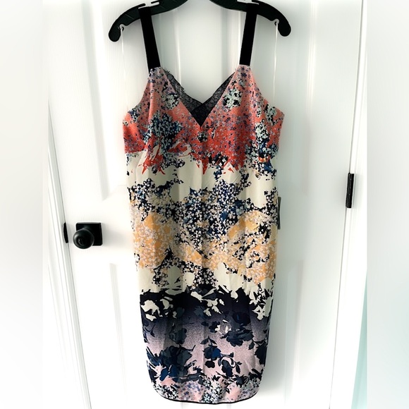 Adelyn Rae Multicolor Floral Dress - Picture 11 of 16